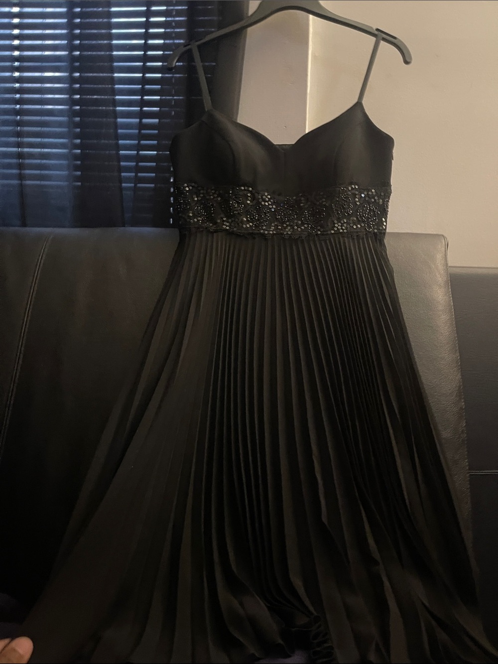 Ann Taylor Black Cocktail Dress Beaded Pleated Accordion Size 2 NWOT